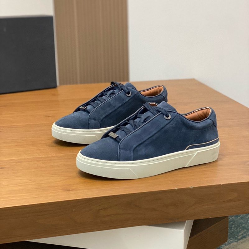 Foreign trade European high-end new 2024 men's shoes, leather board shoes, lace up fashionable casual shoes, trendy and versatile Foreign trade European high-end new 2024 men's shoes, leather board shoes, lace up fashionable casual shoes, trendy and versatile