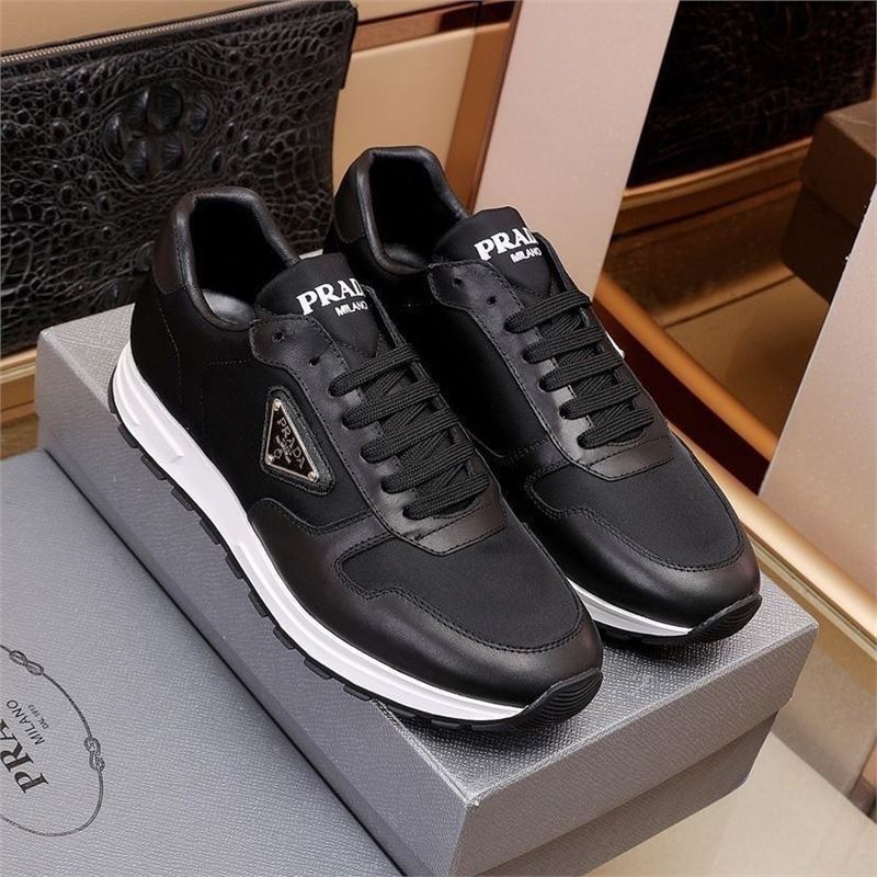 European P's new trendy men's patchwork casual shoes men's shoes sports shoes fashionable and versatile breathable leather running European P's new trendy men's patchwork casual shoes men's shoes sports shoes fashionable and versatile breathable leather running