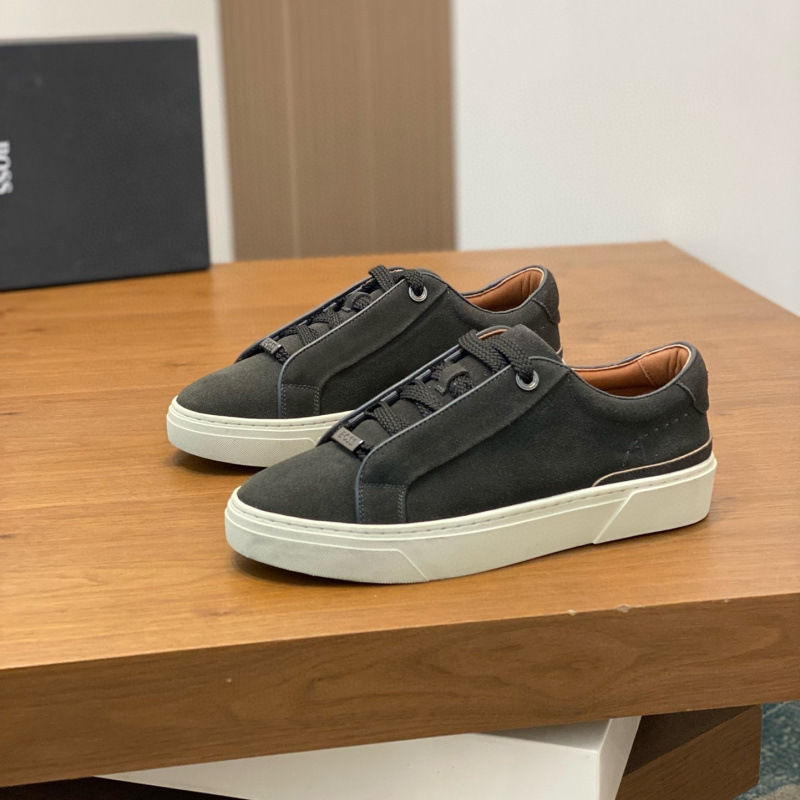 Foreign trade European high-end new 2024 men's shoes, leather board shoes, lace up fashionable casual shoes, trendy and versatile Foreign trade European high-end new 2024 men's shoes, leather board shoes, lace up fashionable casual shoes, trendy and versatile