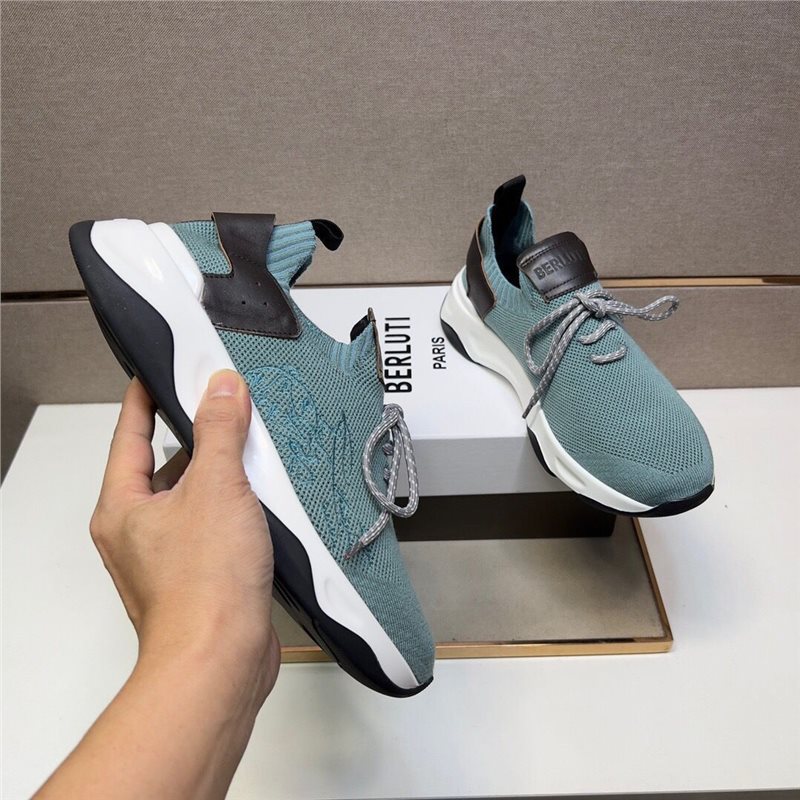 Explosive men's shoes 2025 new style men's fashion versatile trend handsome and not stuffy foot cover wearing mesh shoes men Explosive men's shoes 2025 new style men's fashion versatile trend handsome and not stuffy foot cover wearing mesh shoes men