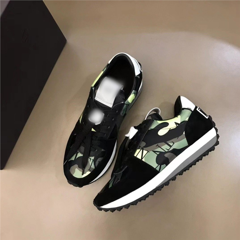 Men's high aesthetic trend spliced round toe sports and leisure shoes, personalized and versatile, anti slip, low cut, lace up, dirt resistant men's shoes Men's high aesthetic trend spliced round toe sports and leisure shoes, personalized and versatile, anti slip, low cut, lace up, dirt resistant men's shoes