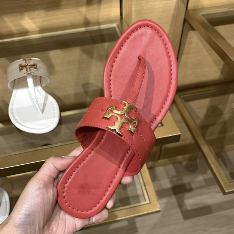 Spring and summer 2025 new flat bottomed minimalist T-shaped sandals with clipped toes, casual beach Roman slippers for women