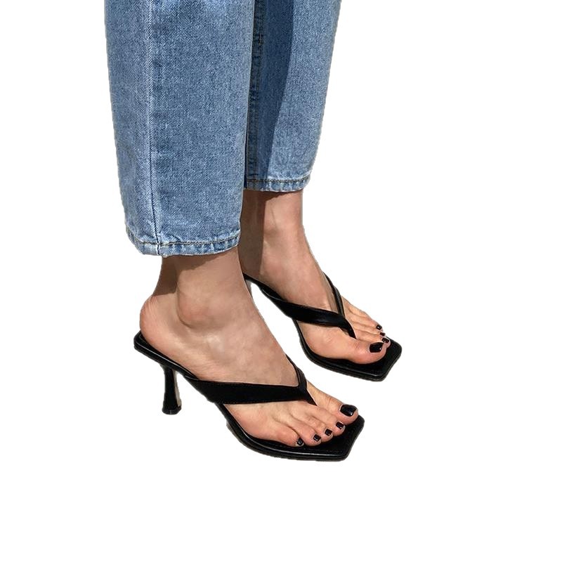 Flip flops, toe flip flops, women's 2025 summer new style, European and American square toe, internet famous, sexy slim heels, beige high heels Flip flops, toe flip flops, women's 2025 summer new style, European and American square toe, internet famous, sexy slim heels, beige high heels