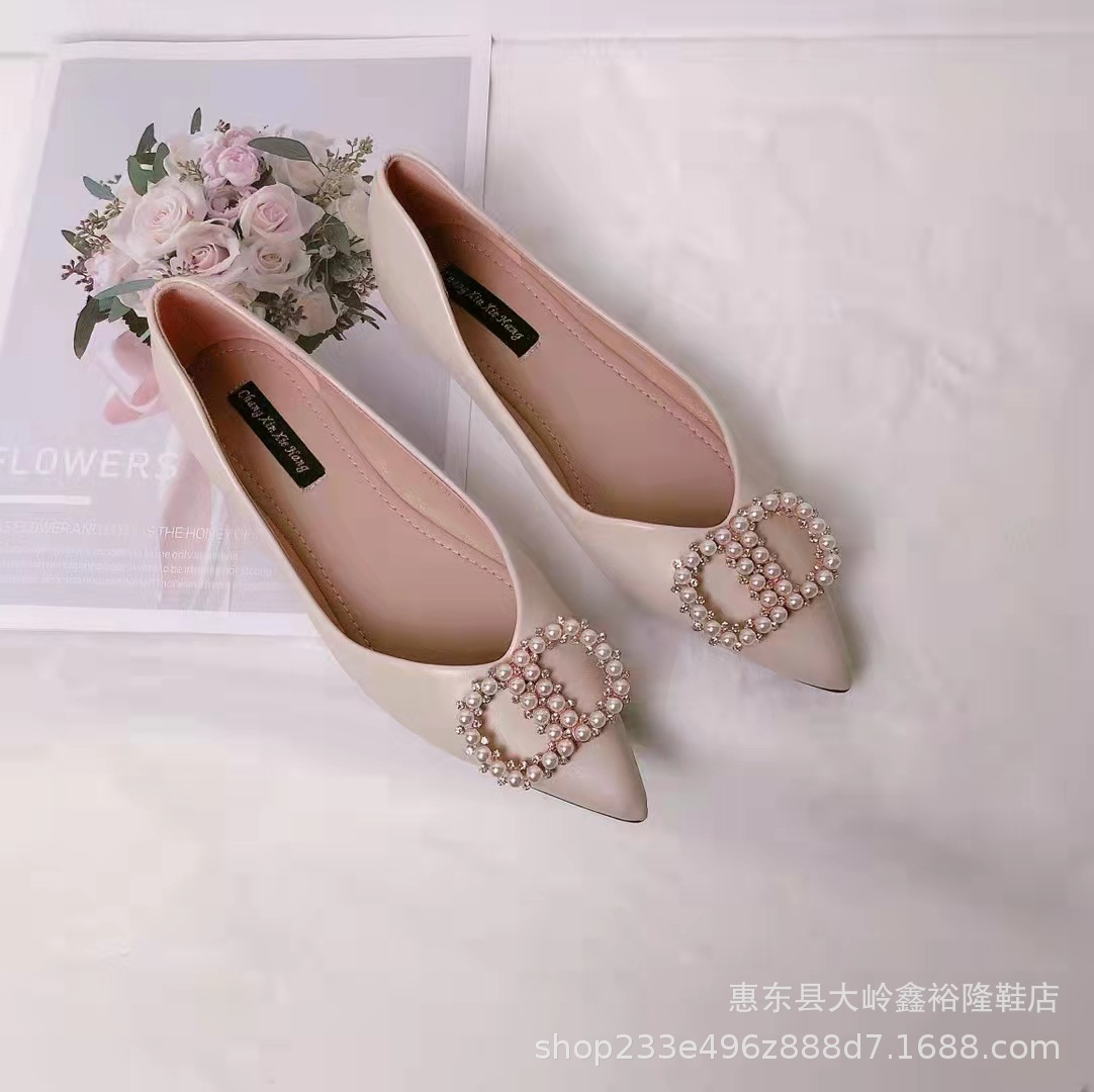 Sharp pointed shallow mouth single shoe women's shoes 2022 new spring and summer temperament flat bottomed bag soft soled shoes Sharp pointed shallow mouth single shoe women's shoes 2022 new spring and summer temperament flat bottomed bag soft soled shoes