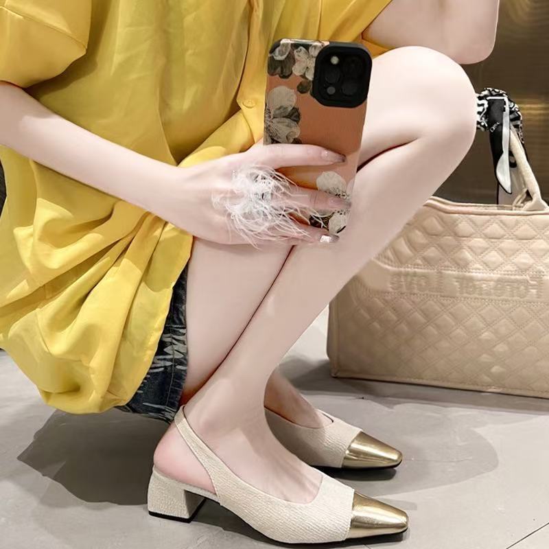 Retro Evening Style Summer Style Square Heels 2025 French Fragrant Sandals with High Grade and Pointed End Matching Skirt Women's Shoes Retro Evening Style Summer Style Square Heels 2025 French Fragrant Sandals with High Grade and Pointed End Matching Skirt Women's Shoes