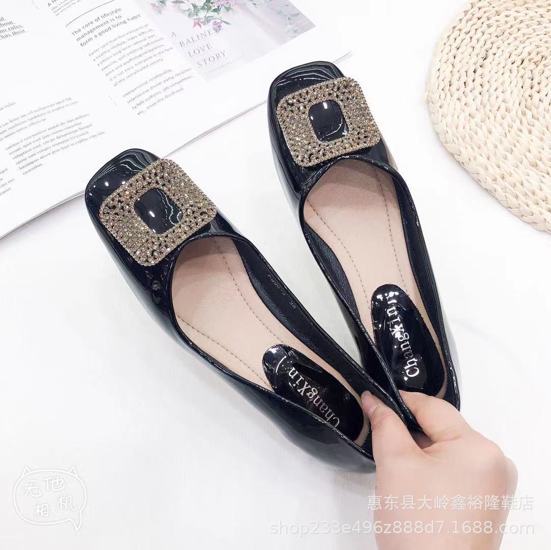 Single shoe women's 2022 spring/summer new Korean version square toe rhinestone square buckle fashionable bean shoes Single shoe women's 2022 spring/summer new Korean version square toe rhinestone square buckle fashionable bean shoes
