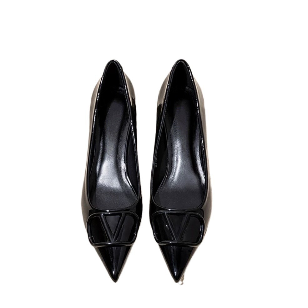 Temperament internet celebrity fashion pointed thick single order shoes for women 2024 new shallow mouth versatile and comfortable professional mid heeled high heels Temperament internet celebrity fashion pointed thick single order shoes for women 2024 new shallow mouth versatile and comfortable professional mid heeled high heels