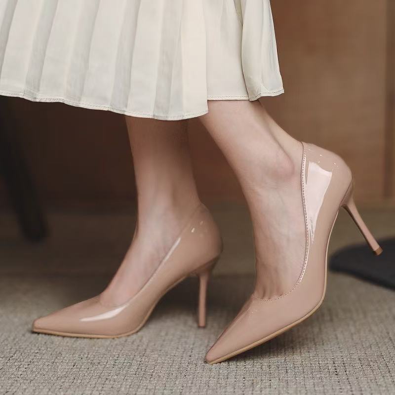 2025 summer new minimalist French nude pointed flat shoes for women, soft soled shallow mouth shoes, versatile commuting single shoes for women 2025 summer new minimalist French nude pointed flat shoes for women, soft soled shallow mouth shoes, versatile commuting single shoes for women