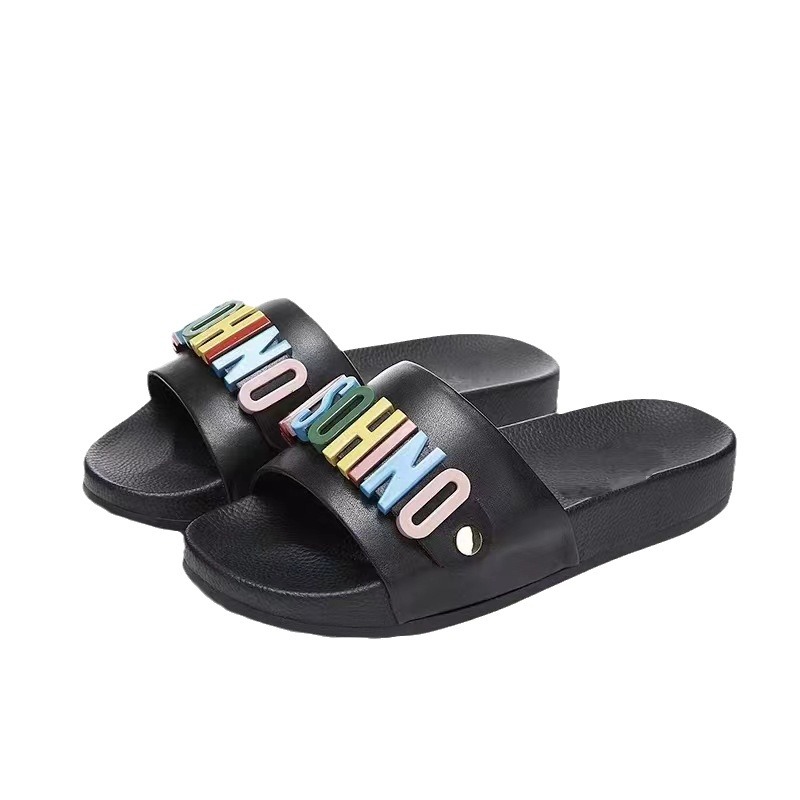 Fashion colored letter women's slippers 2025 summer internet famous slippers European and American style anti slip sponge bottom simple external wearing words Fashion colored letter women's slippers 2025 summer internet famous slippers European and American style anti slip sponge bottom simple external wearing words