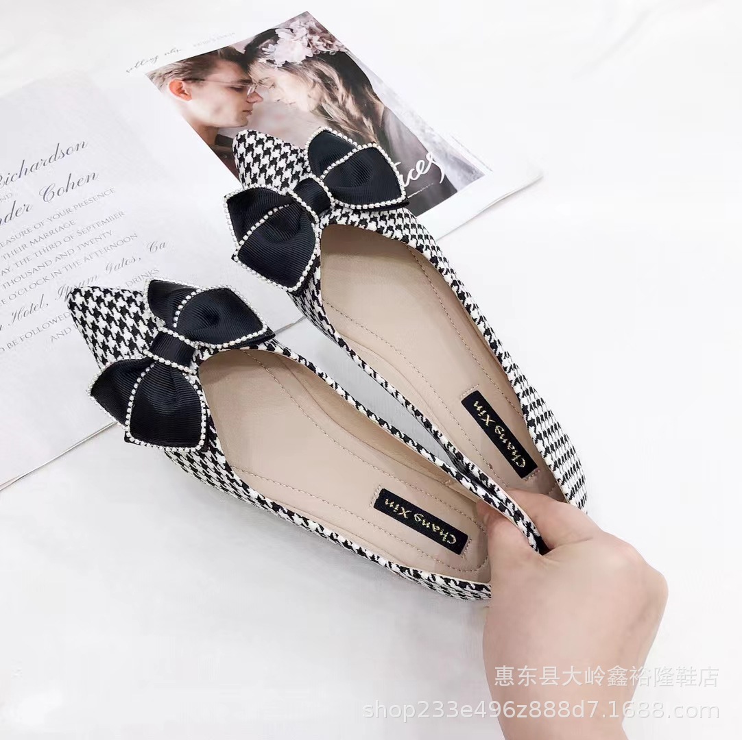 2022 Autumn Korean version fairy bow shallow mouth soft leather pointed single shoes women's flat shoes 2022 Autumn Korean version fairy bow shallow mouth soft leather pointed single shoes women's flat shoes