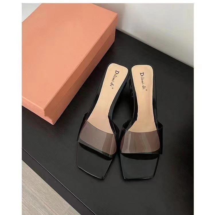 Transparent crystal slippers for women's outdoor wear 2023 summer new style, thick high heels, square toe, exposed toe, cool slippers for women's outdoor wear in summer Transparent crystal slippers for women's outdoor wear 2023 summer new style, thick high heels, square toe, exposed toe, cool slippers for women's outdoor wear in summer