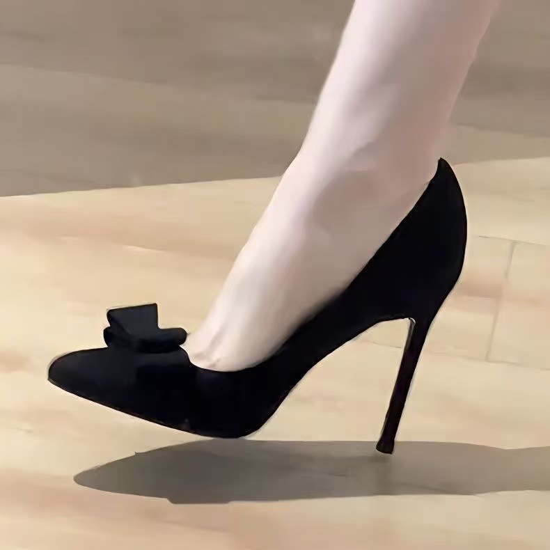 High heels, pointed bow, shallow mouth single shoes, Spring and Autumn 2025 new summer Korean version, slim heel, slim and high-end feel for women High heels, pointed bow, shallow mouth single shoes, Spring and Autumn 2025 new summer Korean version, slim heel, slim and high-end feel for women