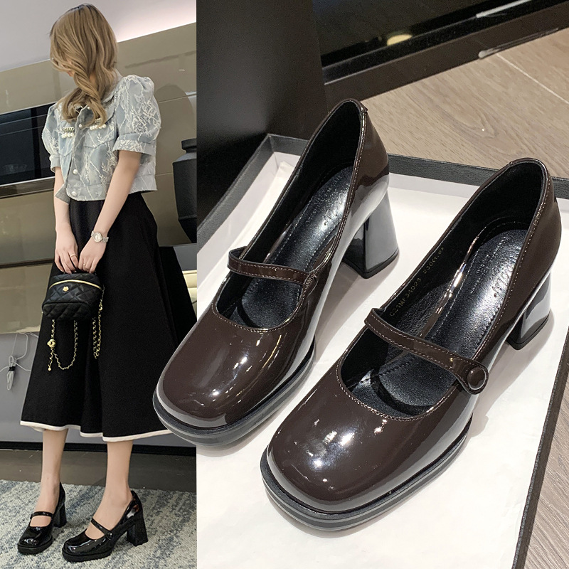 2025 Spring/Summer New French Retro Minority Design Fashion Strap Square Head High Heels Mary Jane Single Shoes for Women