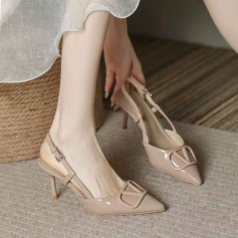 High heels, women's French style spring and summer shallow mouth wedding shoes, plus size fashion, nude color, small fragrance style, versatile, thin heel, toe cap, V shape High heels, women's French style spring and summer shallow mouth wedding shoes, plus size fashion, nude color, small fragrance style, versatile, thin heel, toe cap, V shape