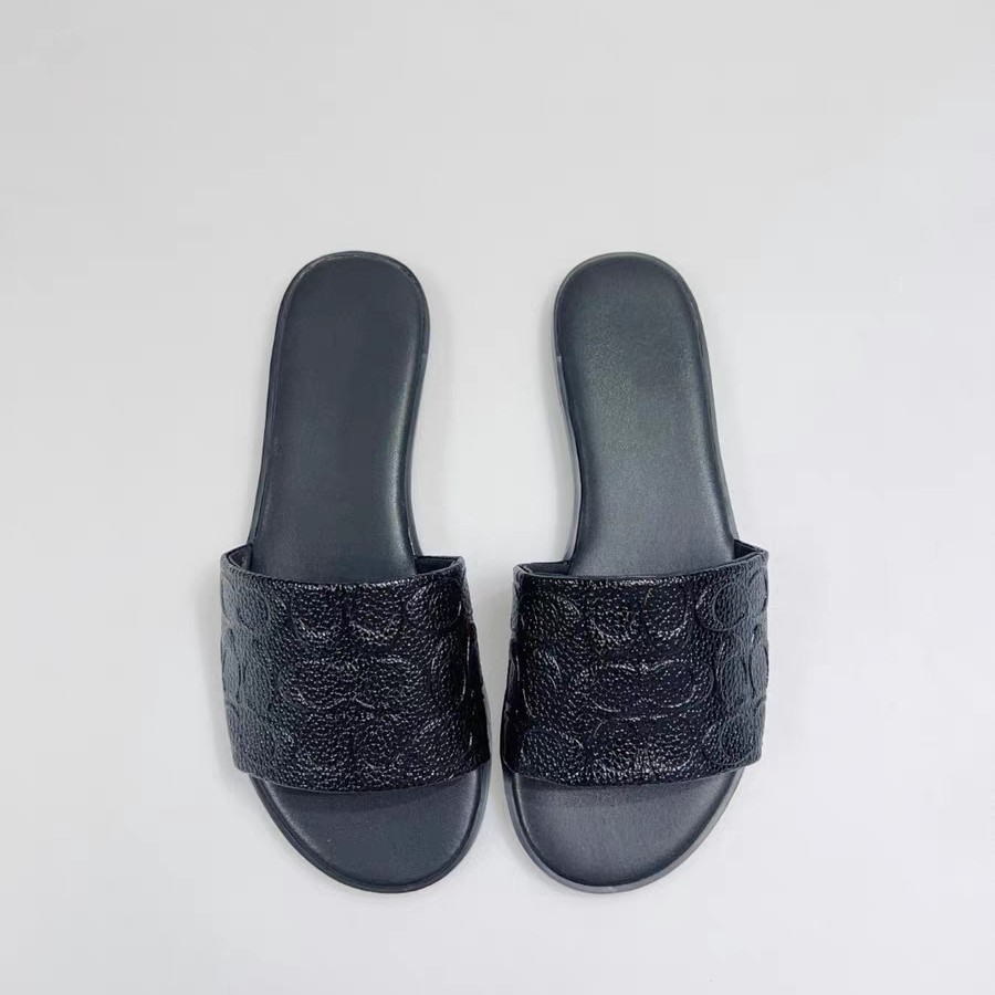 2025 Cross border Wholesale Guangdong High quality Light Luxury High end One Word Slippers for Men South Africa Cambodia Vietnam Dubai