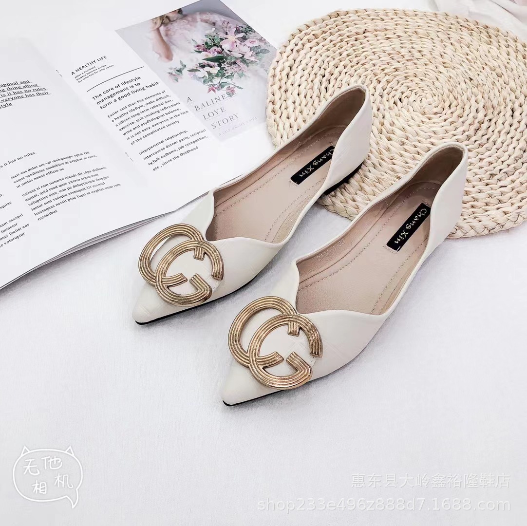 2022 Spring New Women's Shoes Pointed Single Shoes Women's Shallow Mouth Water Diamond Double C-Button Flat Bottom Overbag Shoes 2022 Spring New Women's Shoes Pointed Single Shoes Women's Shallow Mouth Water Diamond Double C-Button Flat Bottom Overbag Shoes