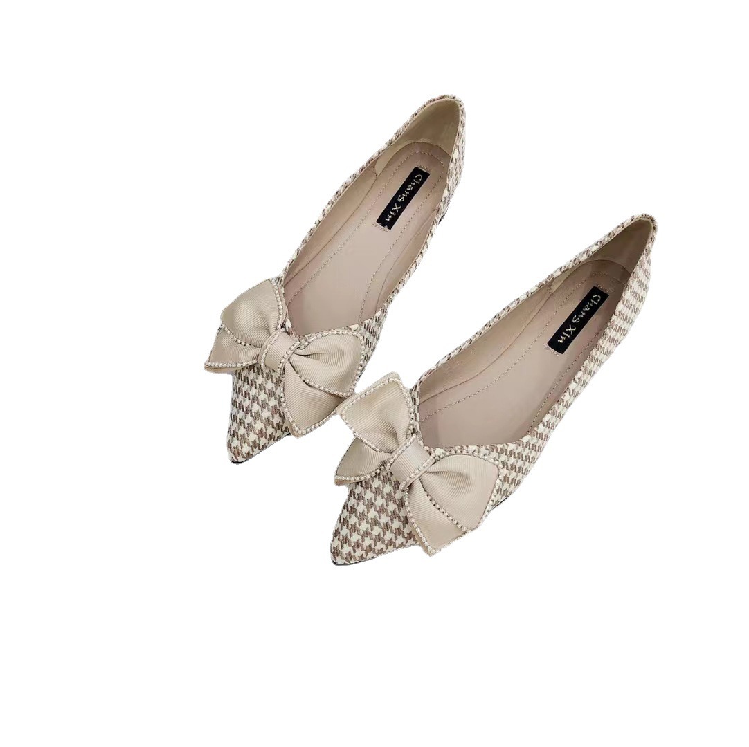 2022 Autumn Korean version fairy bow shallow mouth soft leather pointed single shoes women's flat shoes 2022 Autumn Korean version fairy bow shallow mouth soft leather pointed single shoes women's flat shoes