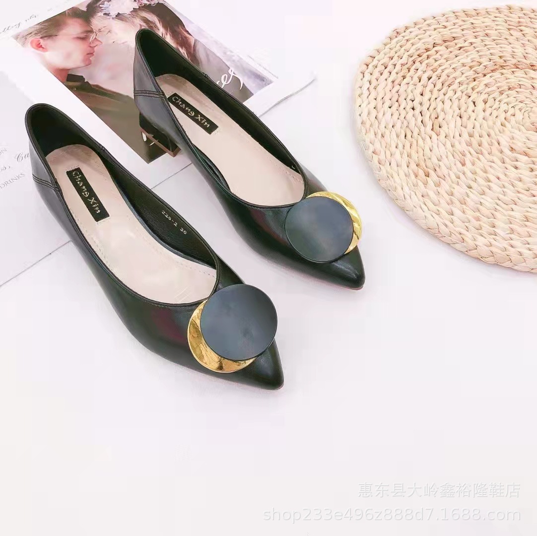 Sharp pointed shallow mouth single shoe for women, 2022 autumn new item, thick heel fashionable four season women's shoes, short heel shoes Sharp pointed shallow mouth single shoe for women, 2022 autumn new item, thick heel fashionable four season women's shoes, short heel shoes