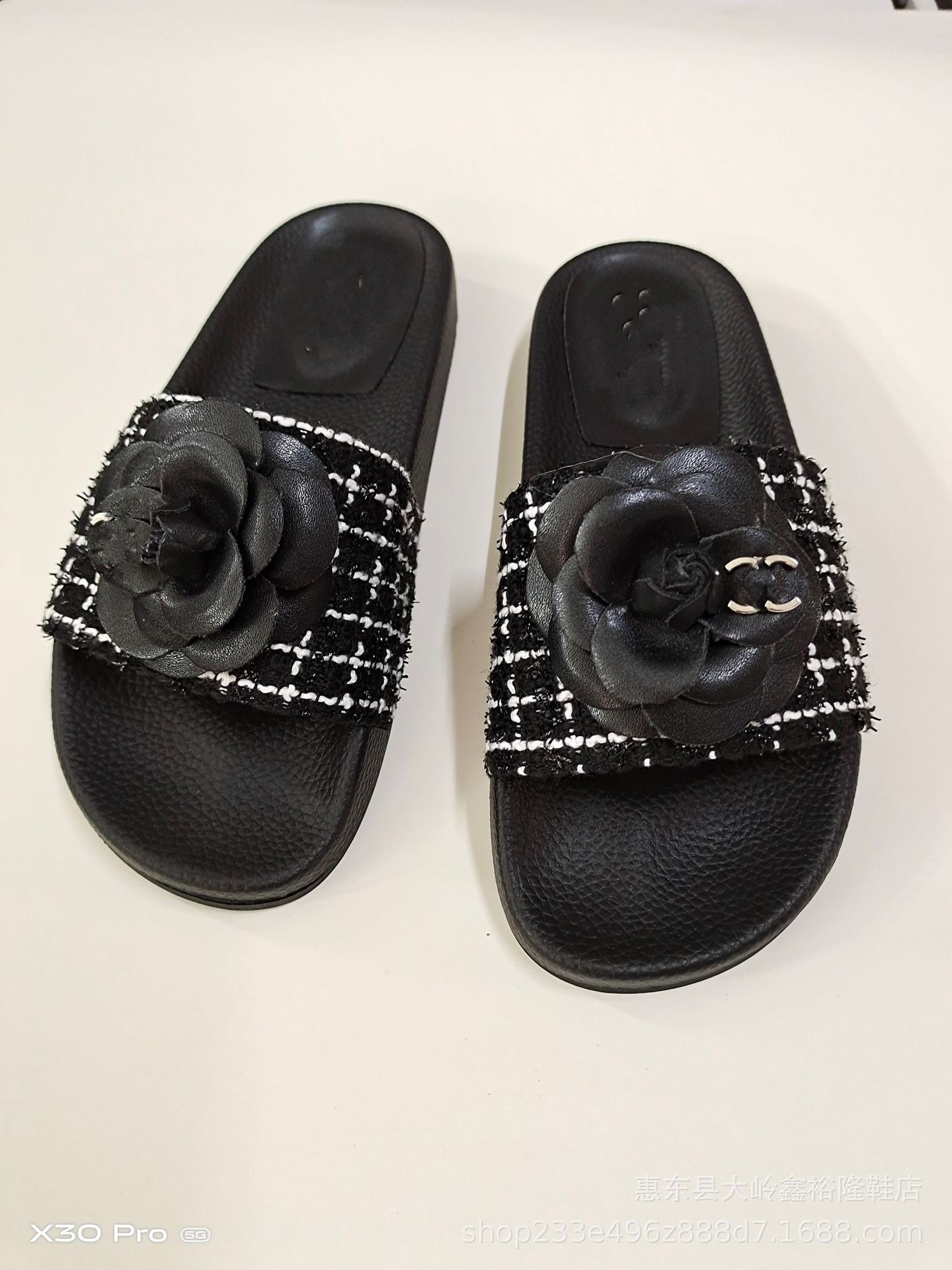 2025 New Slippers for Women's Summer Fashion Outerwear, Outdoor Flat bottomed One line Dragging, Flower Cool Slippers