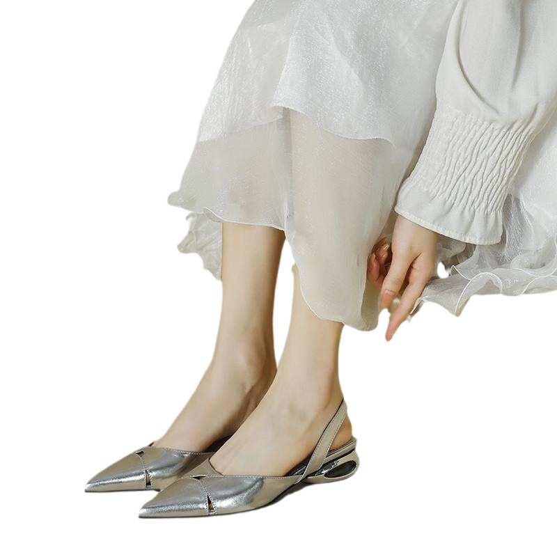 Internet celebrity pointed toe toe sandals for women in summer 2025, new styles for women in summer, French style shallow mouth shoes for outdoor wear Internet celebrity pointed toe toe sandals for women in summer 2025, new styles for women in summer, French style shallow mouth shoes for outdoor wear