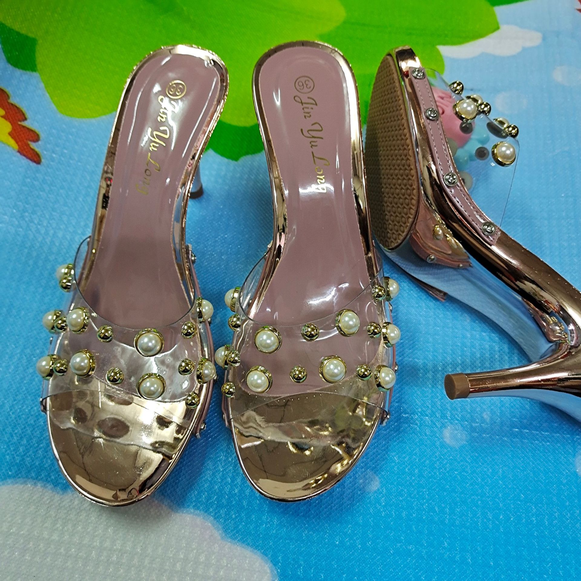 2022 New Summer Fashion Outerwear Glass Glue Beaded Fine Heel Hard Bottom Korean Edition Cool Slippers 2022 New Summer Fashion Outerwear Glass Glue Beaded Fine Heel Hard Bottom Korean Edition Cool Slippers