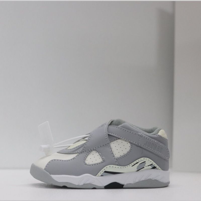 AJ8 children's shoes for boys and girls, high top basketball shoes, Velcro sized children's sports and leisure shoes AJ8 children's shoes for boys and girls, high top basketball shoes, Velcro sized children's sports and leisure shoes