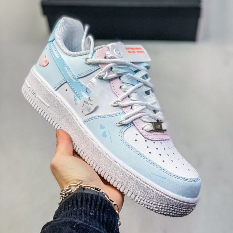 AF1 Board Shoes Air Force Spring Gradual Aging Versatile Skateboarding Shoes Couple Thick soled Height Increasing Casual Sports Shoes AF1 Board Shoes Air Force Spring Gradual Aging Versatile Skateboarding Shoes Couple Thick soled Height Increasing Casual Sports Shoes