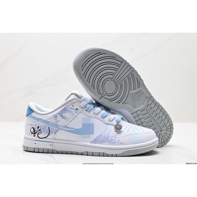 DUNK board shoes SB dunk shoes Chinese knot skateboarding men's shoes couple casual New Year trendy shoes DUNK board shoes SB dunk shoes Chinese knot skateboarding men's shoes couple casual New Year trendy shoes