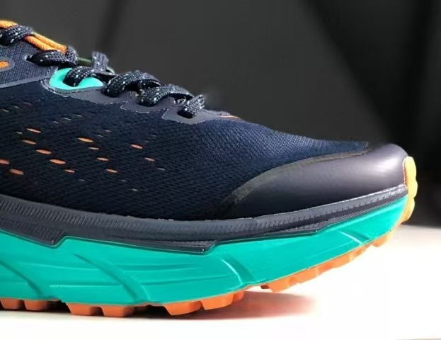 6th generation functional lightweight cushioning mesh * * off-road men's and women's running shoes 6th generation functional lightweight cushioning mesh * * off-road men's and women's running shoes