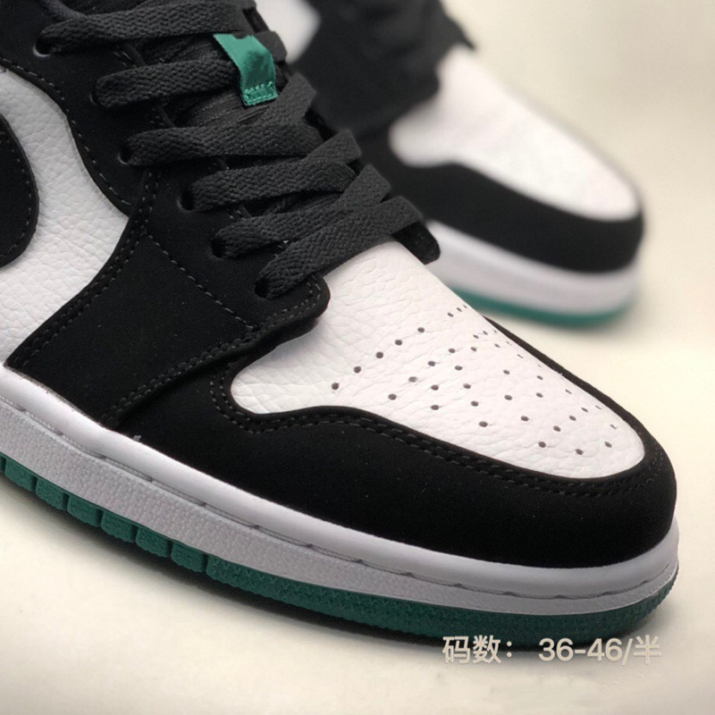 High version pure original AJ1 low cut men's shoes, blue and white inverted hook dunk panda SB black and white board shoes basketball shoes High version pure original AJ1 low cut men's shoes, blue and white inverted hook dunk panda SB black and white board shoes basketball shoes