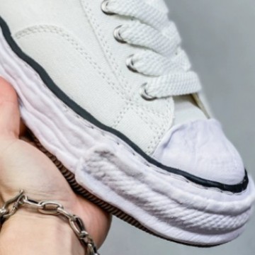 Sanyuan MMY dissolution shoes, shell toe canvas shoes, thick soled height increasing board shoes, men's sliding board shoes, women's sports board trendy shoes Sanyuan MMY dissolution shoes, shell toe canvas shoes, thick soled height increasing board shoes, men's sliding board shoes, women's sports board trendy shoes