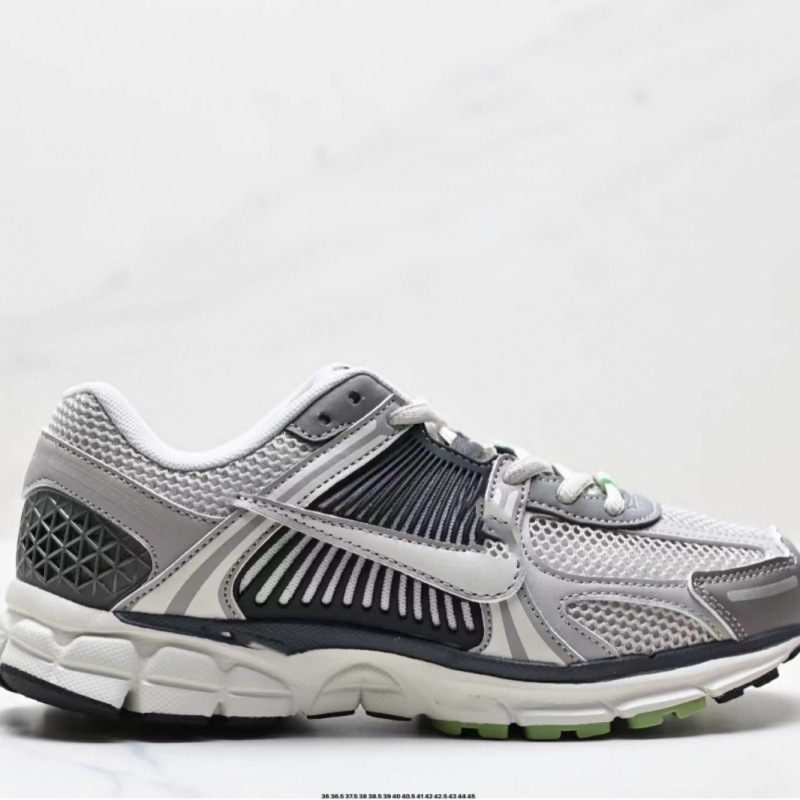 Pure original classic high version Zoom Vomero 5 white running shoes, casual breathable men's and women's sports shoes Pure original classic high version Zoom Vomero 5 white running shoes, casual breathable men's and women's sports shoes