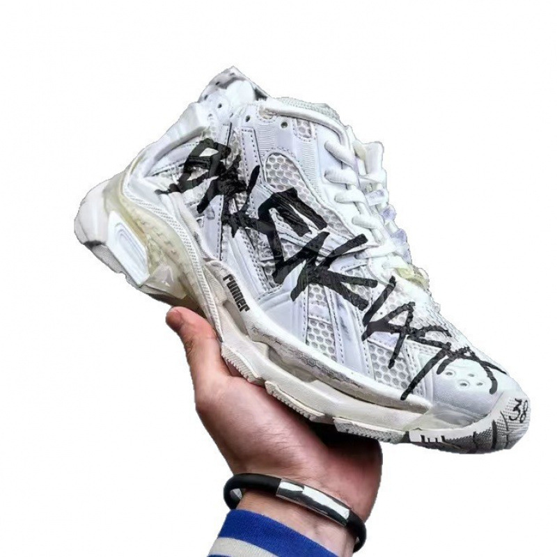 Cross border B family dad shoes, men's and women's Parisian jogging shoes, worn and height increasing casual sports shoes