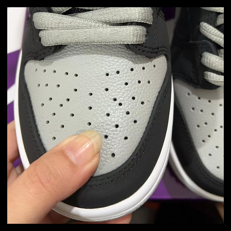 Pure Yuan AJ Men's Shoes Air Force No.1 Basketball Shoes Inverted Hook AJ1 High Top Women's Shoes Low Top Casual Board Shoes Qiao Pure Yuan AJ Men's Shoes Air Force No.1 Basketball Shoes Inverted Hook AJ1 High Top Women's Shoes Low Top Casual Board Shoes Qiao