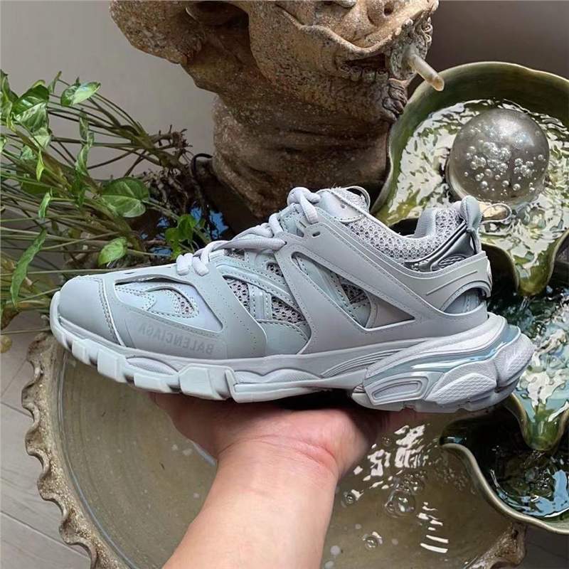 Pure original Paris men's 1.0 dad shoes trendy sports couple Track3.0 outdoor running shoes Pure original Paris men's 1.0 dad shoes trendy sports couple Track3.0 outdoor running shoes