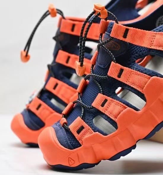 Outdoor leisure low cut sports sandals, anti slip, breathable, wear-resistant, and river tracing shoes Outdoor leisure low cut sports sandals, anti slip, breathable, wear-resistant, and river tracing shoes