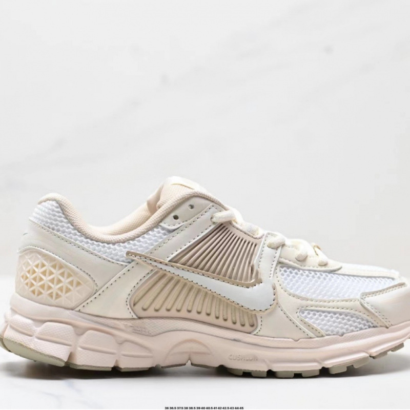 Pure original classic high version Zoom Vomero 5 white running shoes, casual breathable men's and women's sports shoes Pure original classic high version Zoom Vomero 5 white running shoes, casual breathable men's and women's sports shoes