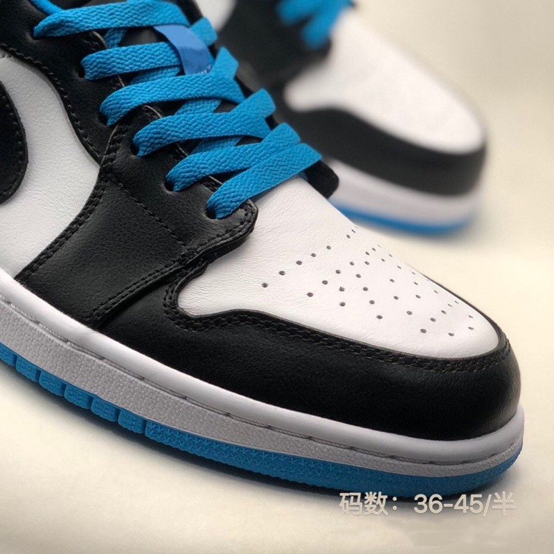 High version pure original AJ1 low cut men's shoes, blue and white inverted hook dunk panda SB black and white board shoes basketball shoes High version pure original AJ1 low cut men's shoes, blue and white inverted hook dunk panda SB black and white board shoes basketball shoes