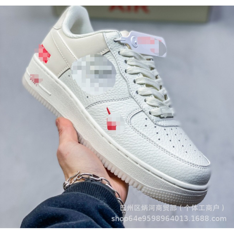 Pure original AF1 Air Force No.1 board shoes, low top thick sole, height increasing casual sports skateboard shoes, retro couple student shoes Pure original AF1 Air Force No.1 board shoes, low top thick sole, height increasing casual sports skateboard shoes, retro couple student shoes