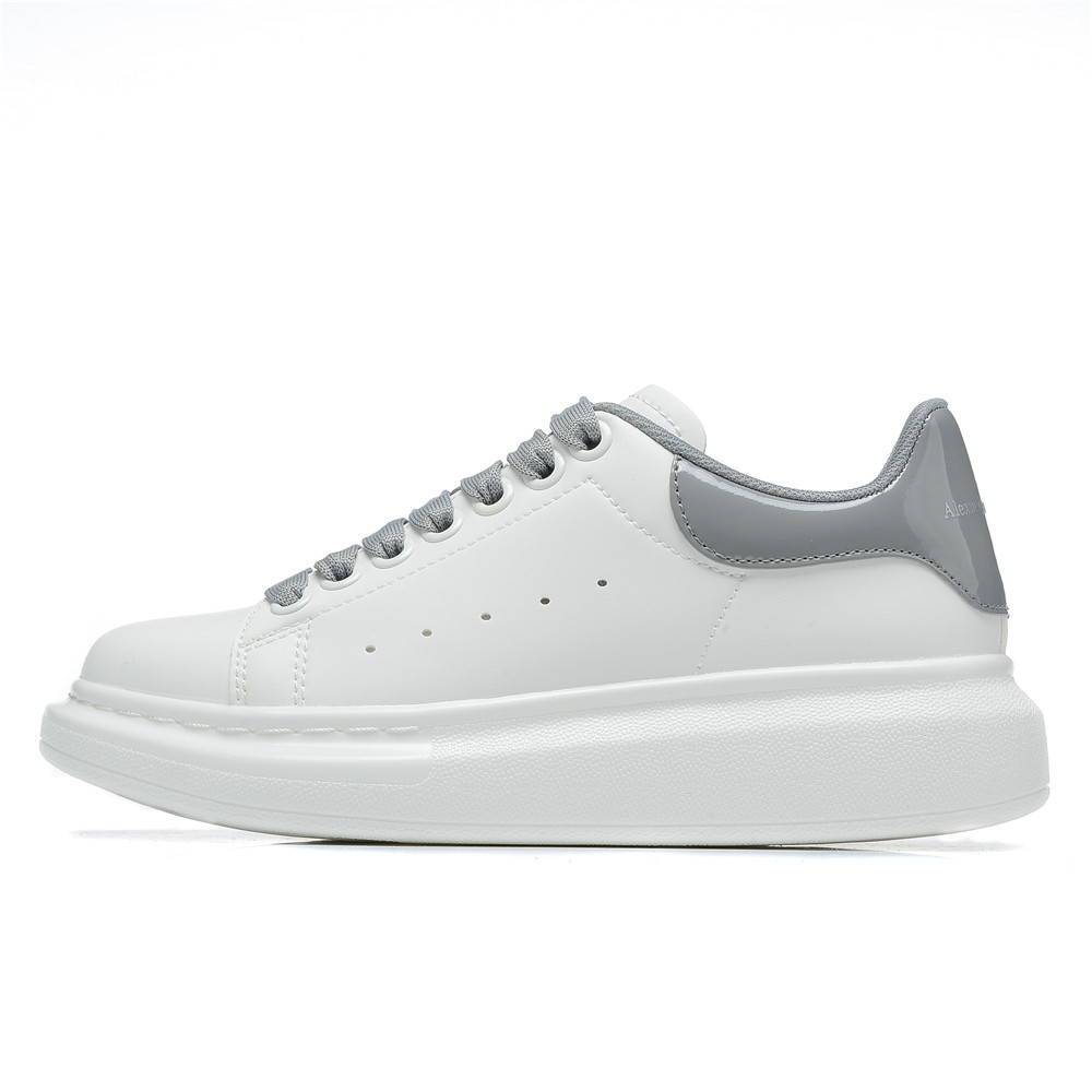 Peter McQueen Little White Shoes Women's Sponge Cake Thick Bottom Height Increase Putian High Version Men's Shoes Versatile Casual Couple Board Shoes Peter McQueen Little White Shoes Women's Sponge Cake Thick Bottom Height Increase Putian High Version Men's Shoes Versatile Casual Couple Board Shoes