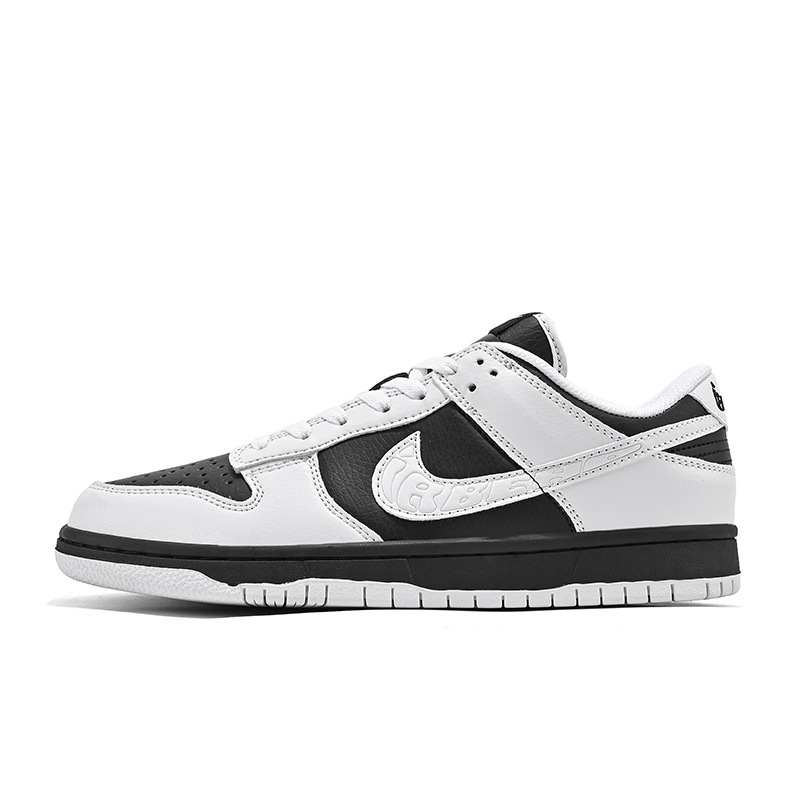 Durable official black and white panda air force low cut classic couple sports shoes versatile couple basketball shoes outdoor casual shoes Durable official black and white panda air force low cut classic couple sports shoes versatile couple basketball shoes outdoor casual shoes