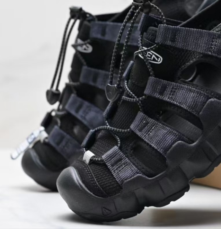 Outdoor leisure low cut sports sandals, anti slip, breathable, wear-resistant, and river tracing shoes Outdoor leisure low cut sports sandals, anti slip, breathable, wear-resistant, and river tracing shoes