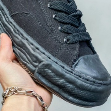 Sanyuan MMY dissolution shoes, shell toe canvas shoes, thick soled height increasing board shoes, men's sliding board shoes, women's sports board trendy shoes Sanyuan MMY dissolution shoes, shell toe canvas shoes, thick soled height increasing board shoes, men's sliding board shoes, women's sports board trendy shoes