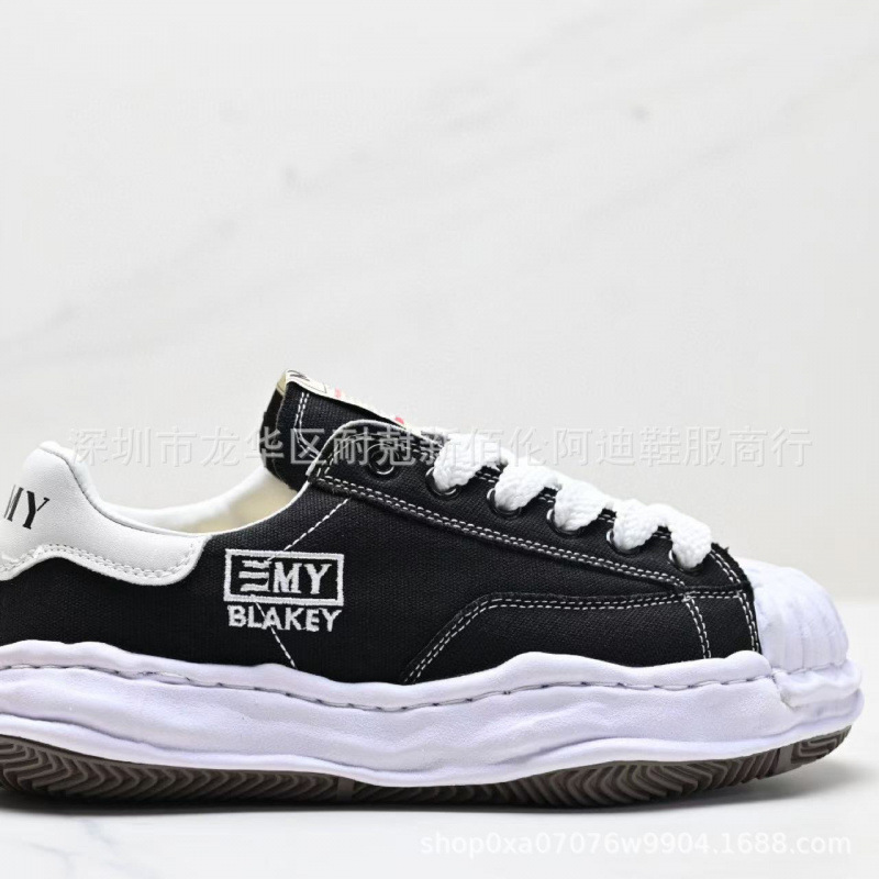 MMY Sanyuan Kang Open Campus Smile Dissolving Shoes Ice Cream Bottom Low cut Men's and Women's Thick soled Canvas Board Shoes MMY Sanyuan Kang Open Campus Smile Dissolving Shoes Ice Cream Bottom Low cut Men's and Women's Thick soled Canvas Board Shoes