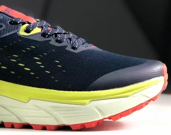 6th generation functional lightweight cushioning mesh * * off-road men's and women's running shoes 6th generation functional lightweight cushioning mesh * * off-road men's and women's running shoes