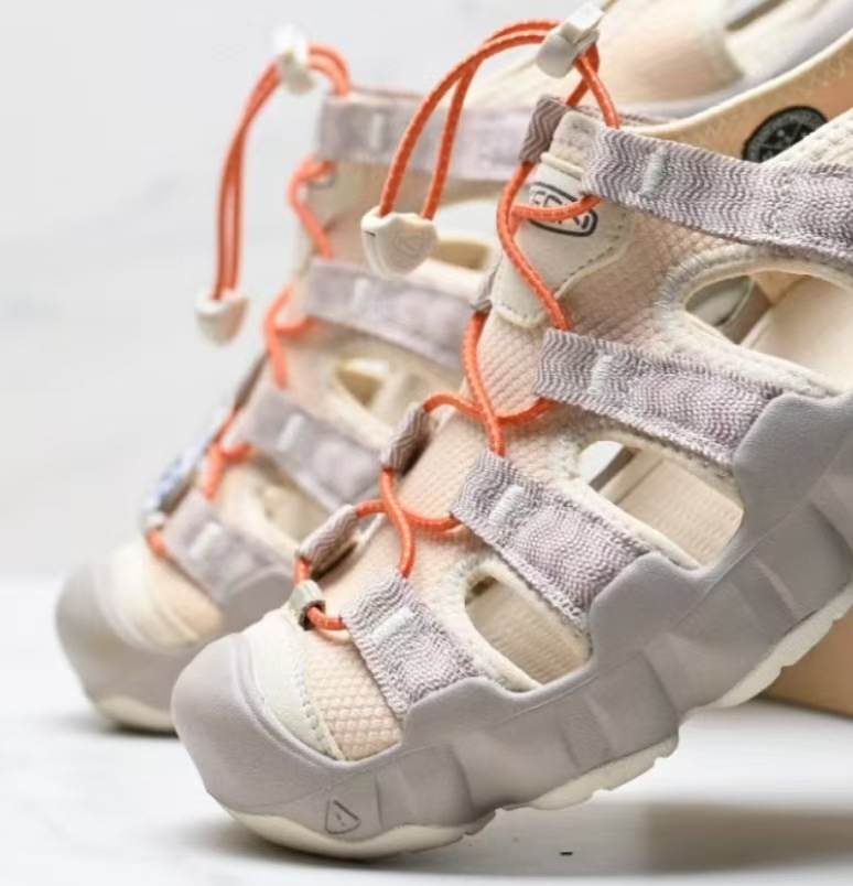 Outdoor leisure low cut sports sandals, anti slip, breathable, wear-resistant, and river tracing shoes Outdoor leisure low cut sports sandals, anti slip, breathable, wear-resistant, and river tracing shoes