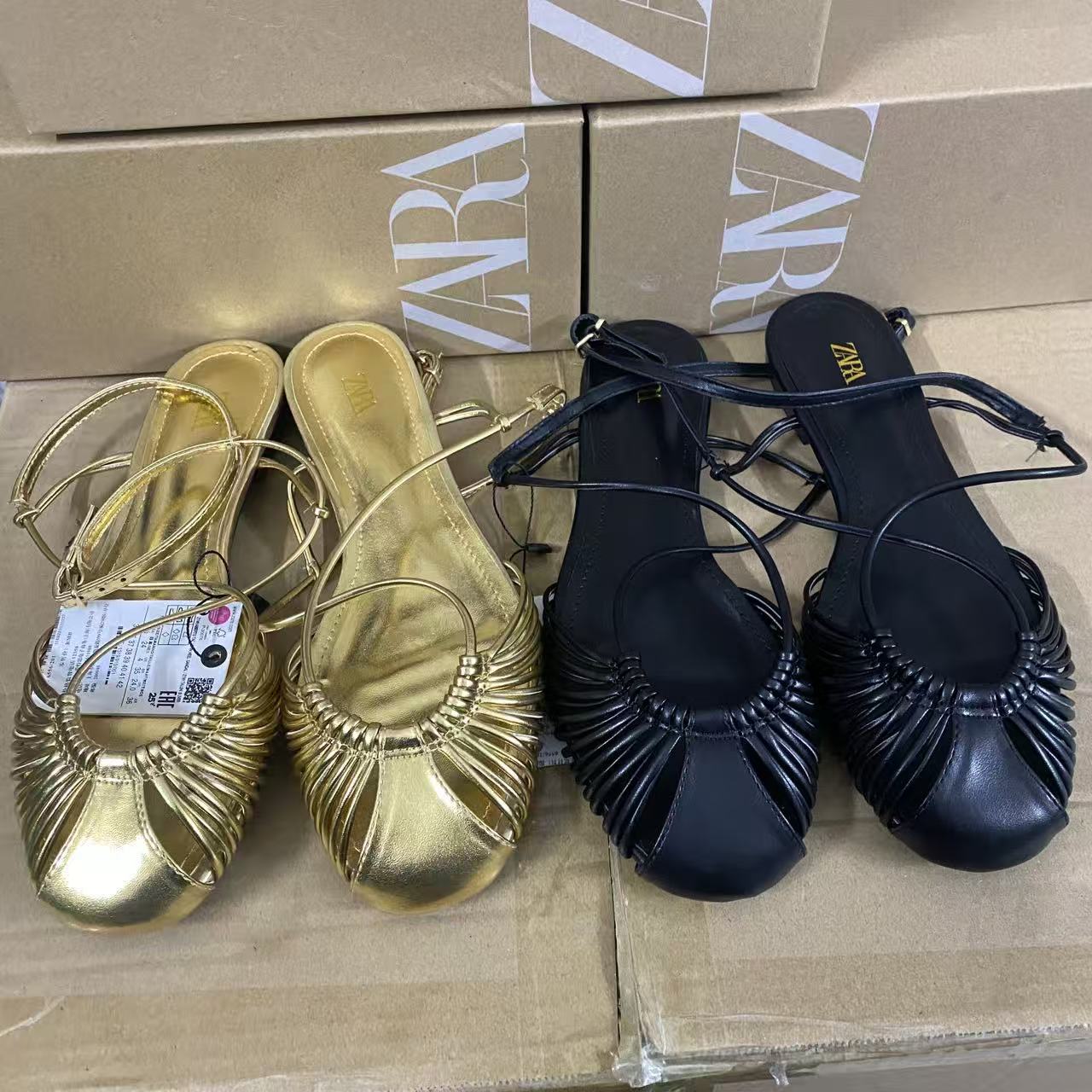 ZA2025 Spring New Women's Shoes with Gold Plated Metal Layer Effect Hollow Round Head Foot Backpack Strap Sandals