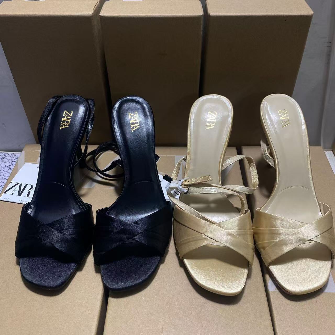 ZA2025 Summer New Ins Fashion Show Versatile Pointed Narrow Heel Headband with Back Air Strap, Simple and High