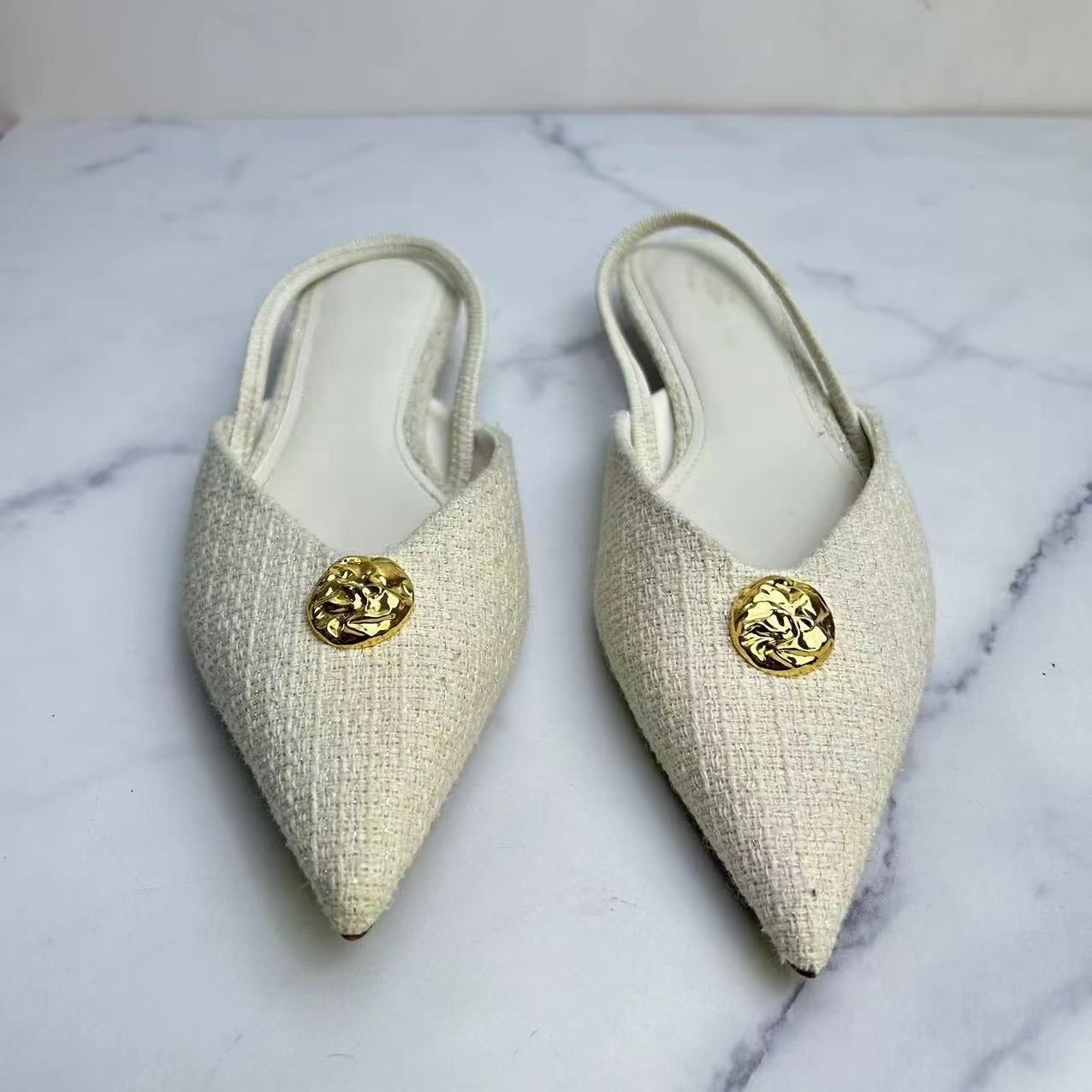 Z's new pointed, short heel, thin heel shoes for women, spring toe sandals with French temperament, pointed, shallow mouth single shoes for women