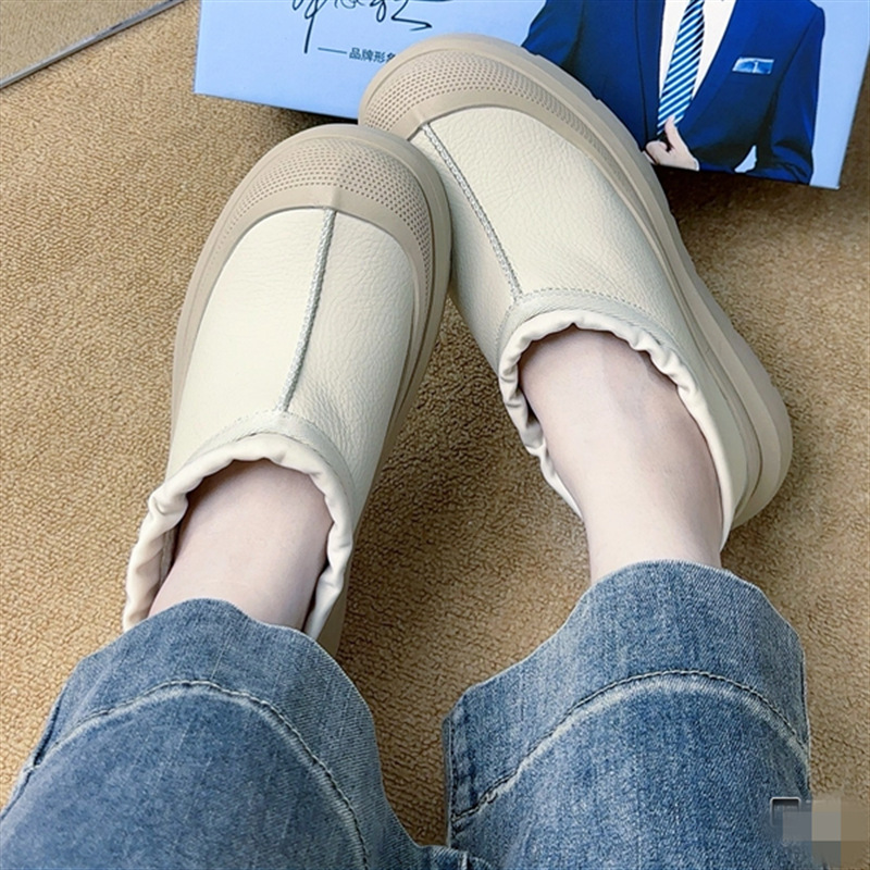 One foot leather integrated waterproof snow boots 2025 new men's and women's couple style height increasing thick sole with plush casual shoes